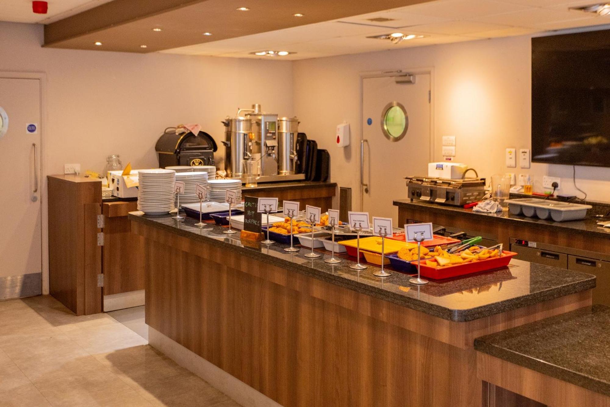 Keynes College Hotel Canterbury Bagian luar foto