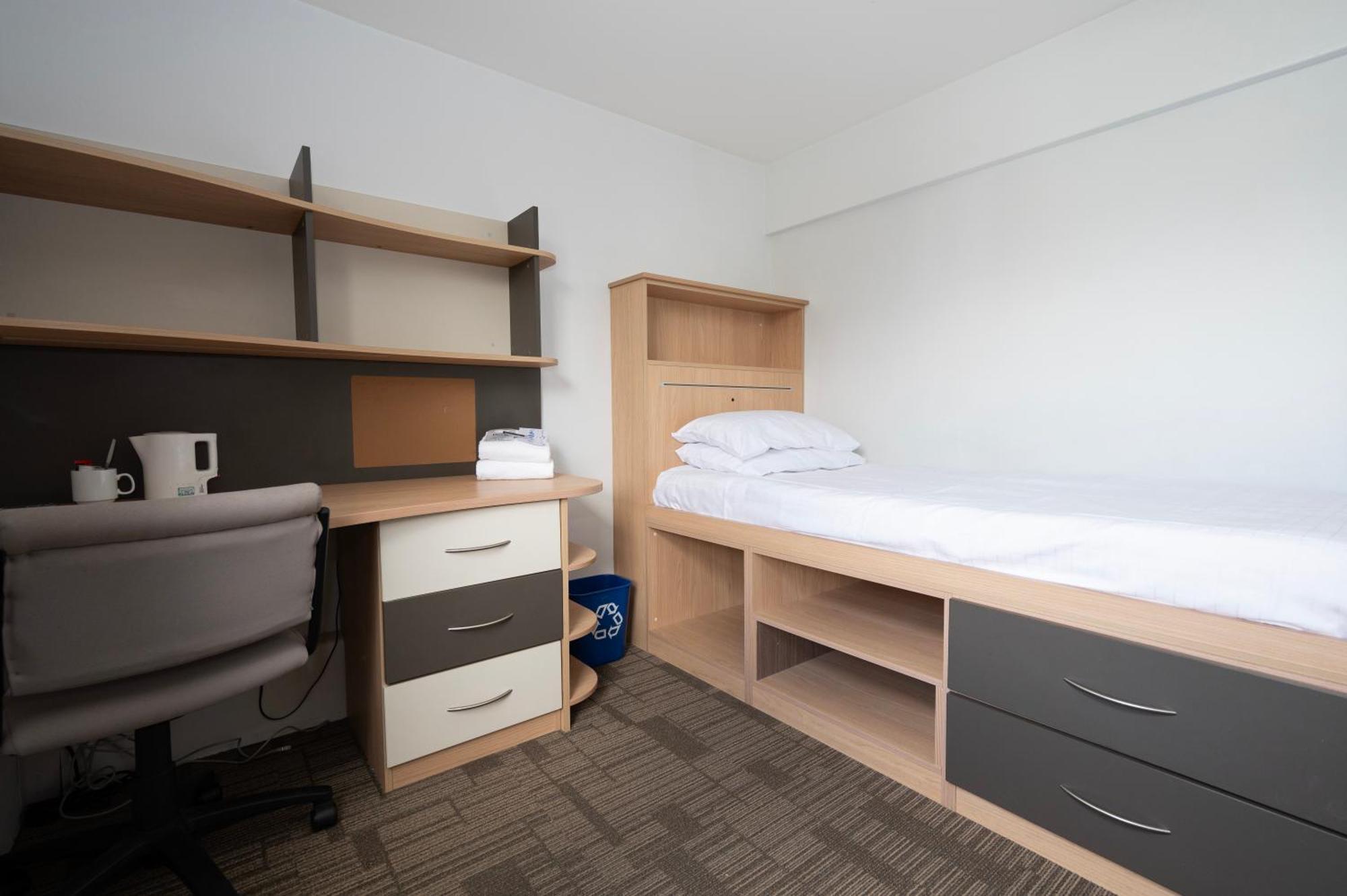 Keynes College Hotel Canterbury Bagian luar foto